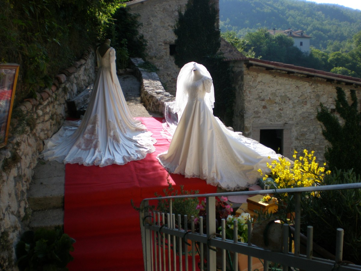 vestiti da sposa di Laura Provinciali